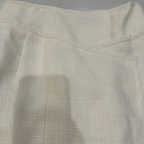 Nanette Lenore off white textured linen skirt - Picture 3 of 6